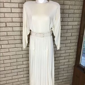 Kenar cream pleated dress size 12.